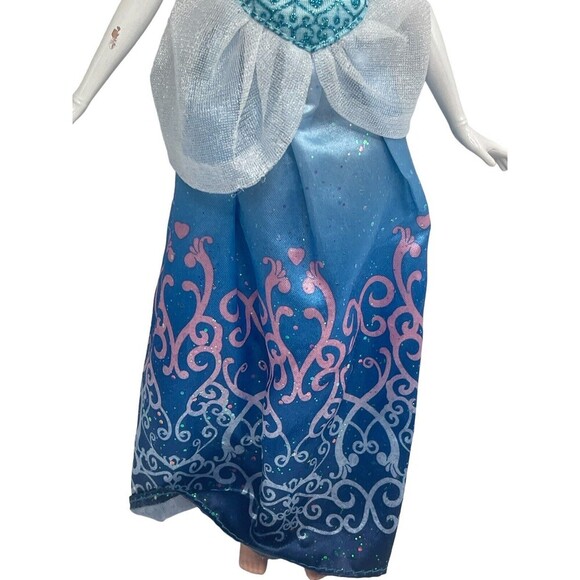 2015 Hasbro Disney Princess CINDERELLA Royal Shimmer Fashion Doll - Picture 6 of 14
